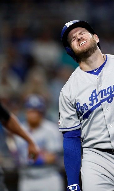 Dodgers' slugger Muncy to IL with fracture in wrist